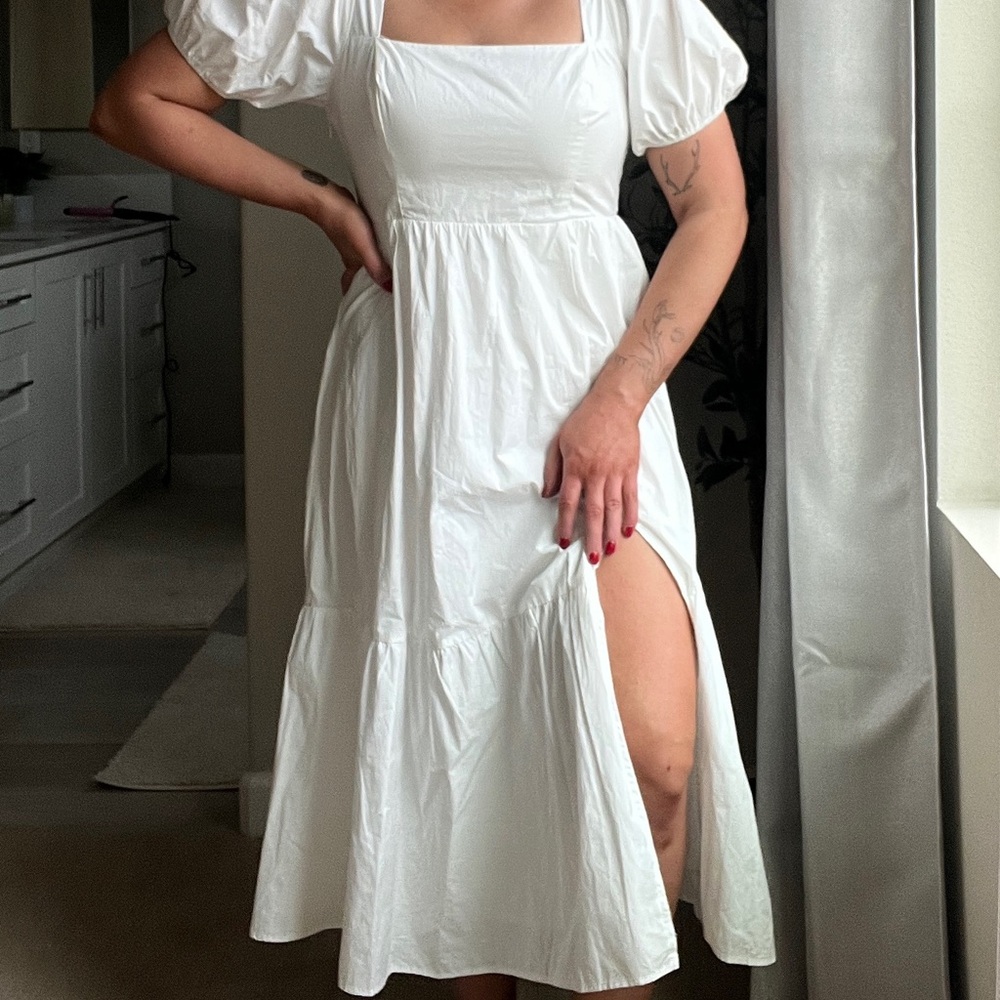 Astr White Puff Sleeve Midi Dress